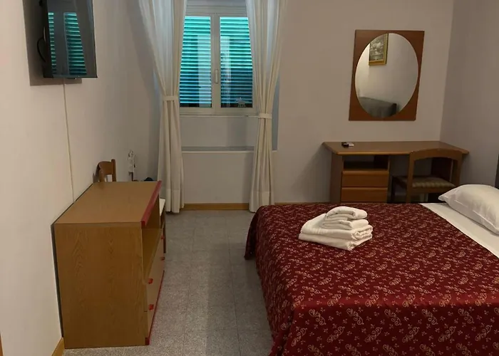 بيت ضيافة Hello 2.0 *